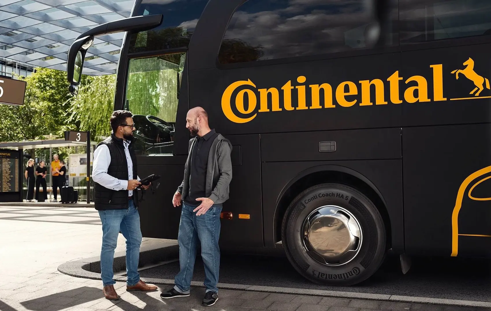 Opona Conti Coach HA 5 jest dostępna w rozmiarze 295/80 R 22.5