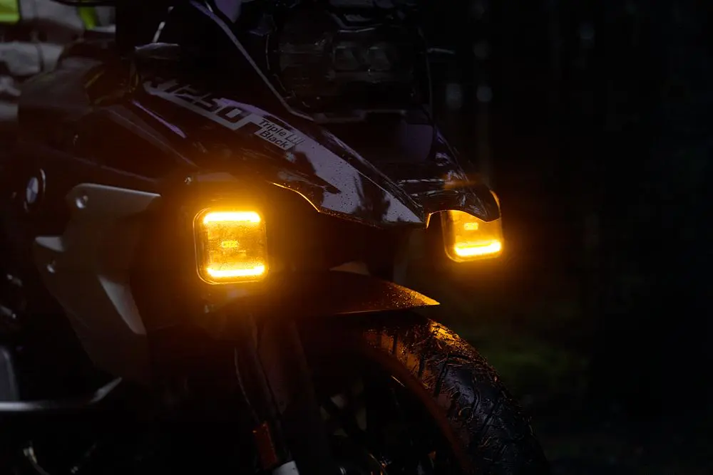 SQR 3” to najmniejszy jak dotąd model z serii SQR, który mimo to zapewnia strumień świetlny 3500 lumenów