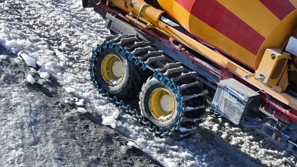 Tylko w takim „obuwiu” beton może dojechać na szczyt góry Titlis