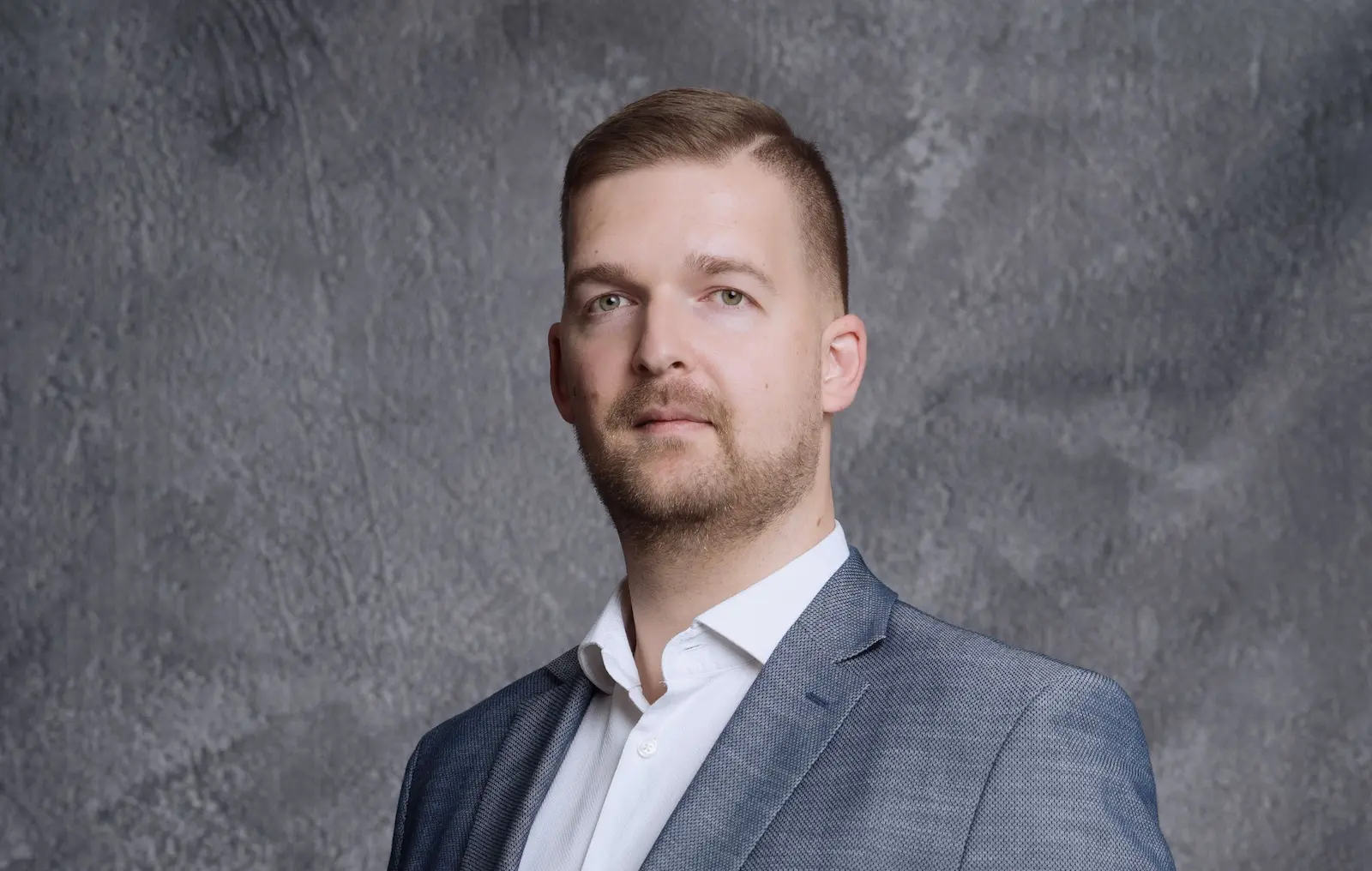 Przemysław Cholew, CEO motowarsztat.pl