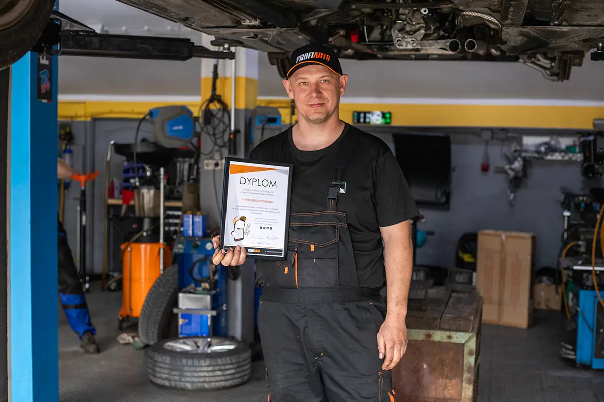 Adam Bomba, właściciel Bomba Auto Serwis