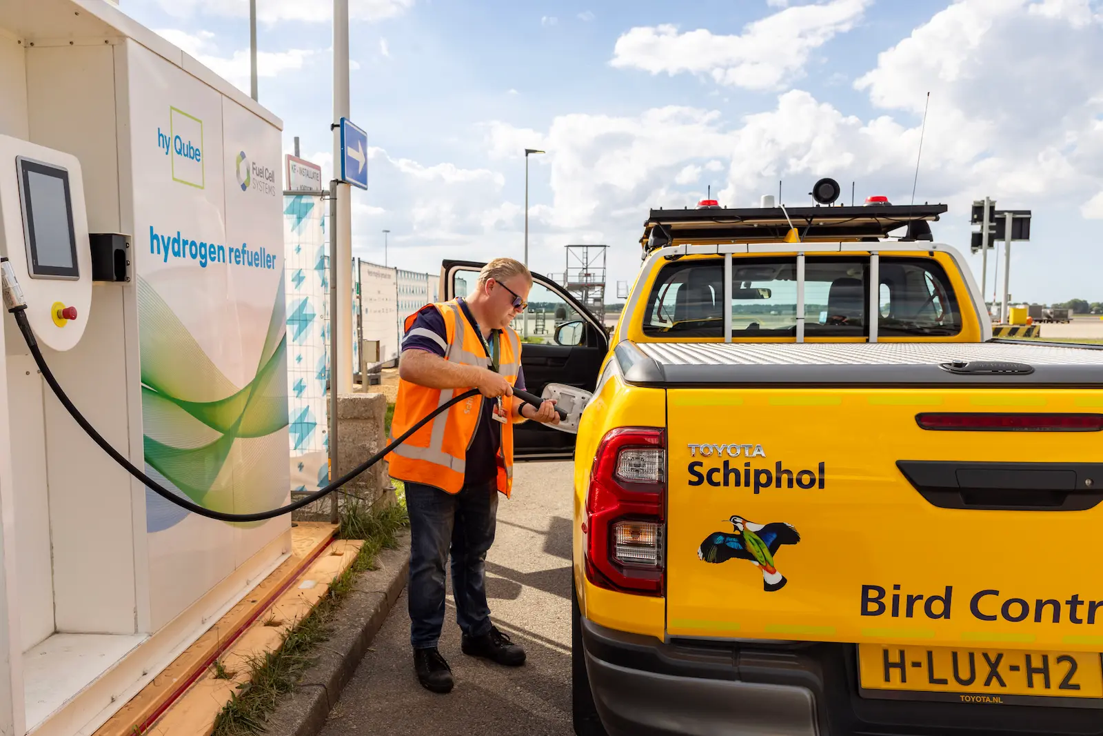 Podczas testów lotnisko Schiphol będzie tymczasowo dysponować własną stacją tankowania wodoru