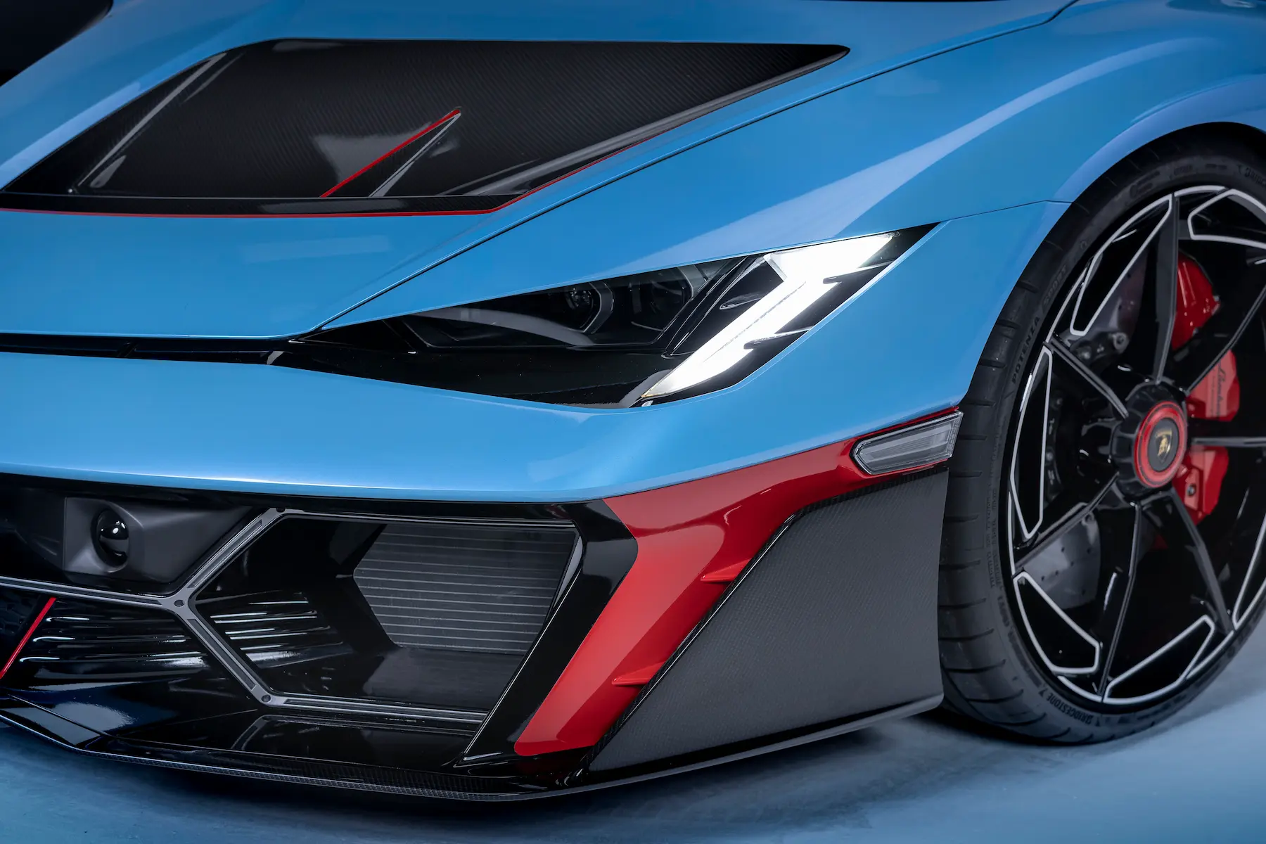 Współpraca Lamborghini i Bridgestone trwa od sześciu lat&nbsp;