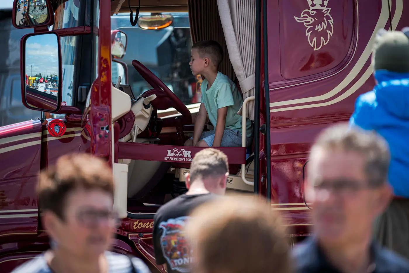 Pomorska Miss Scania od lat gromadzi kierowców, właścicieli firm transportowych, partnerów, pasjonatów motoryzacji oraz całe rodziny