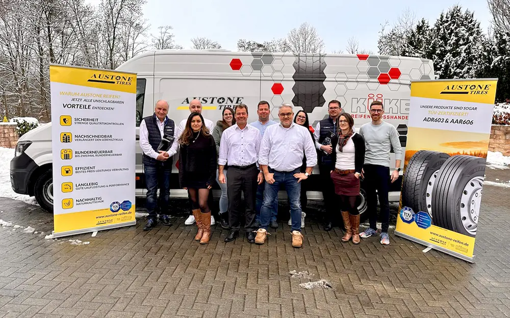 Zespół PRINX Europe i przedstawiciele Küke Reifengroßhandel podczas trzydniowego warsztatu strategicznego w styczniu, poświęconego rozwojowi marki AUSTONE w Niemczech