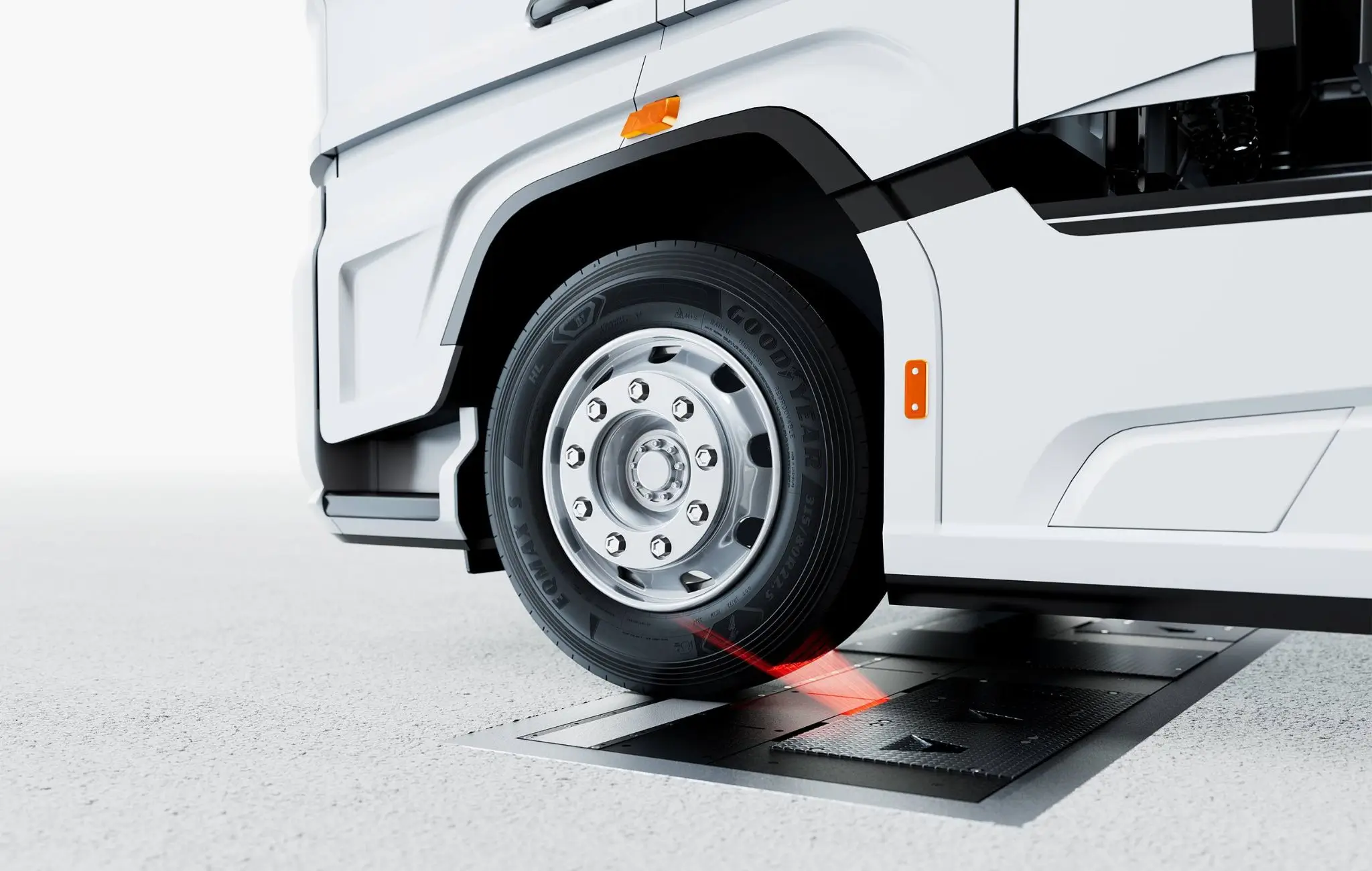 System Goodyear CheckPoint jest w pełni zintegrowany z aplikacjami Goodyear FleetHub, DriverHub oraz FleetOnlineSolutions